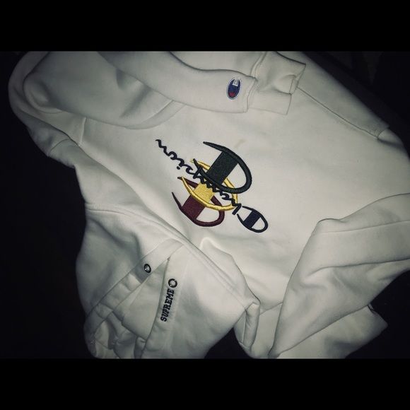 Supreme champion hoodie - Picture 3 of 4